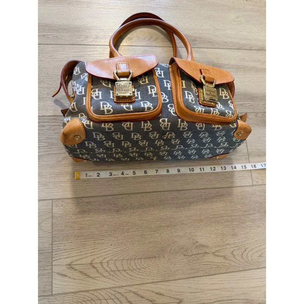 Dooney & Bourke Monogram Leather Satchel Handbag GrayTan Latch Pockets Vintage